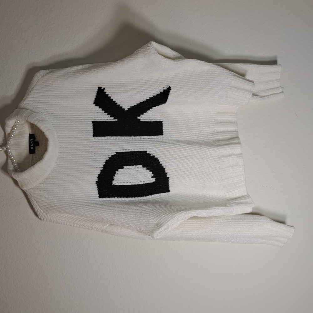DKNY Women’s Sweater Chenille Cream Black Cropped Preppy Logo Chunky Mock Neck L